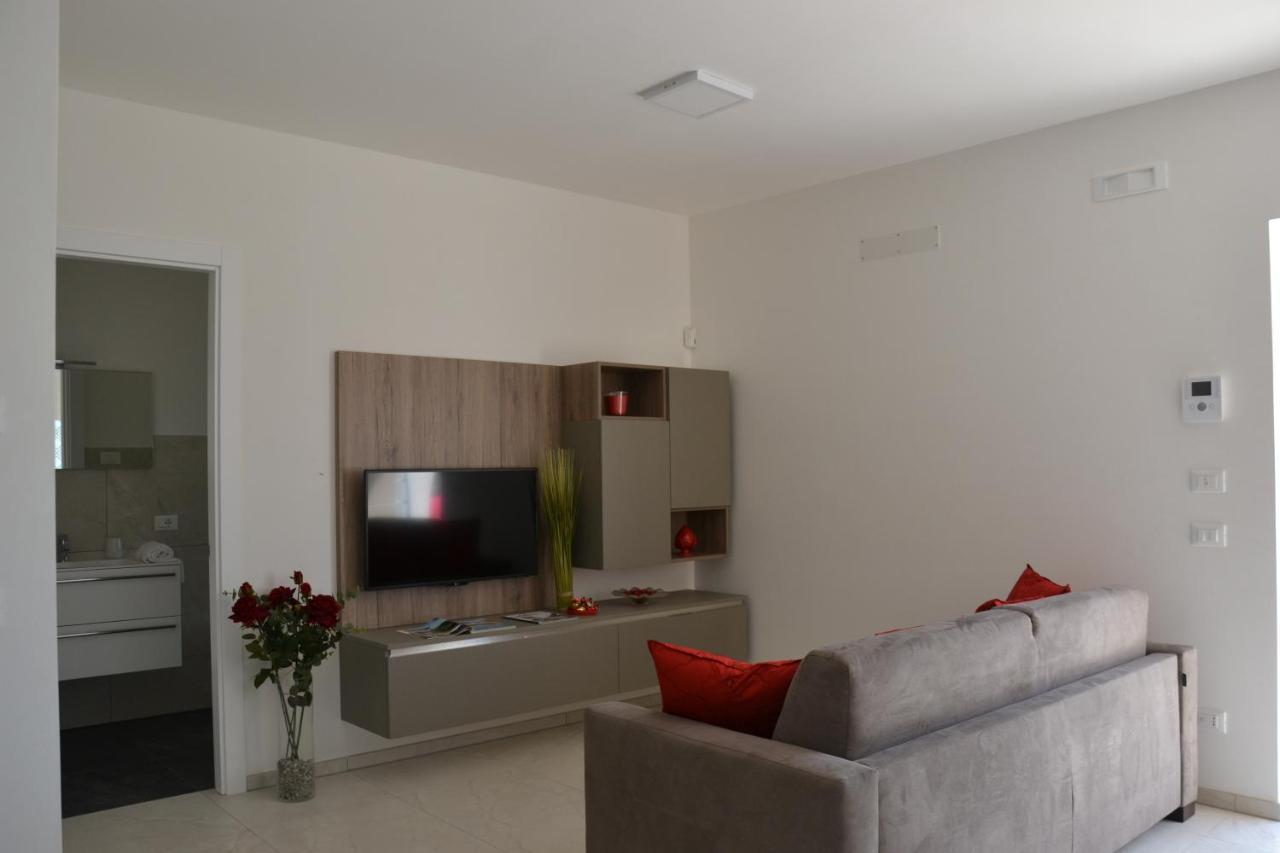 Il Tramonto Apartment - Villaggio Di Mary Locorotondo Exteriör bild